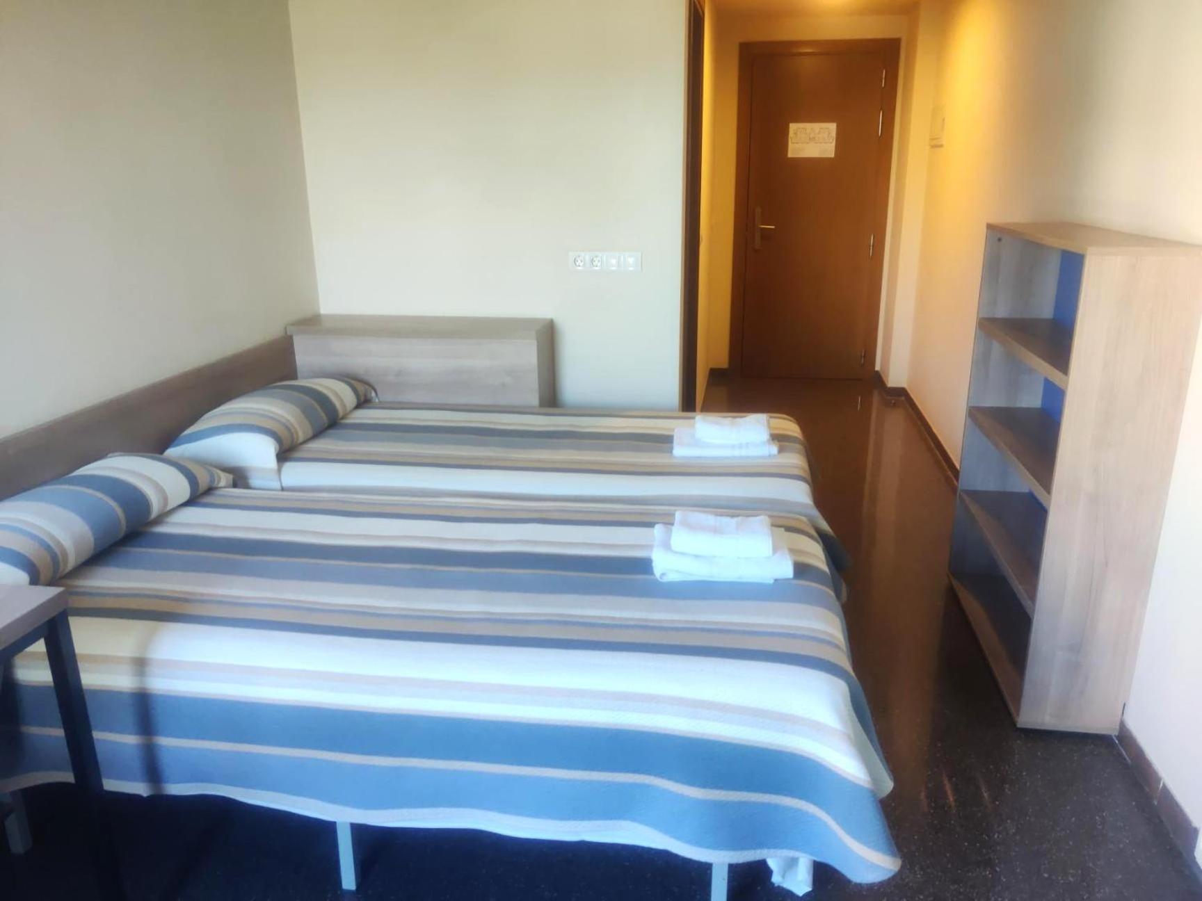 Residencia Universitaria Resa Hernan Cortes Salamanca Eksteriør billede